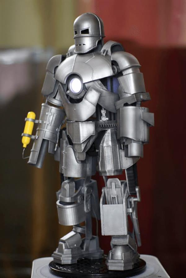 機械人.jpg 機械人.jpg