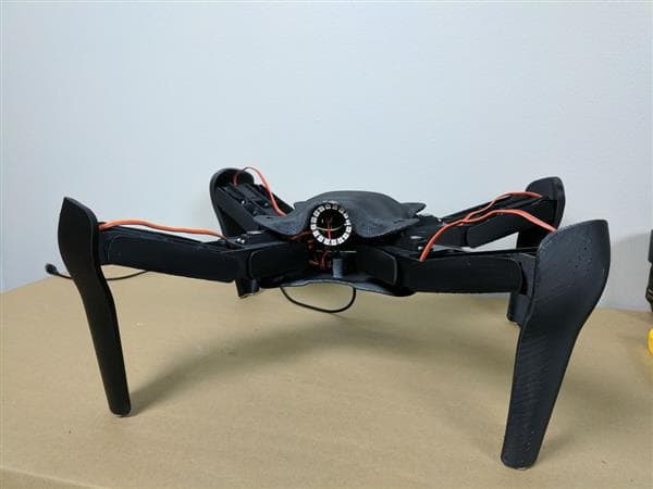 蜘蛛遙控機械人.jpg 蜘蛛遙控機械人.jpg